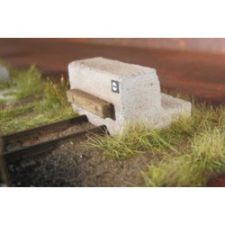 M-483-FM Prellbock H0e Beton m. Schwelle